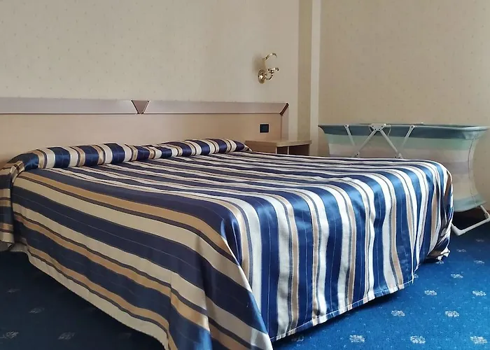 Torre Di Pratolungo 3* Roma